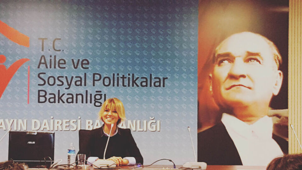 Gülben Ergen siyasete mi atılıyor?