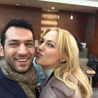 Aşk mı yaşıyorlar?