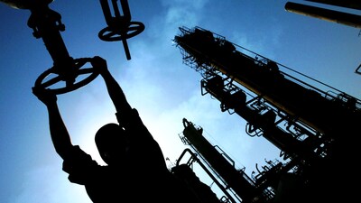 Brent petrolün fiyatı 35 doları aştı