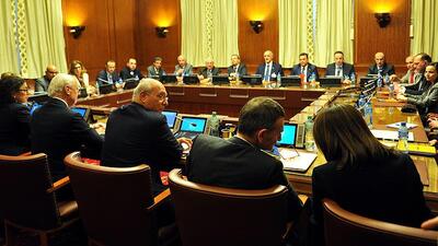 Cenevre'deki Suriye görüşmeleri başladı