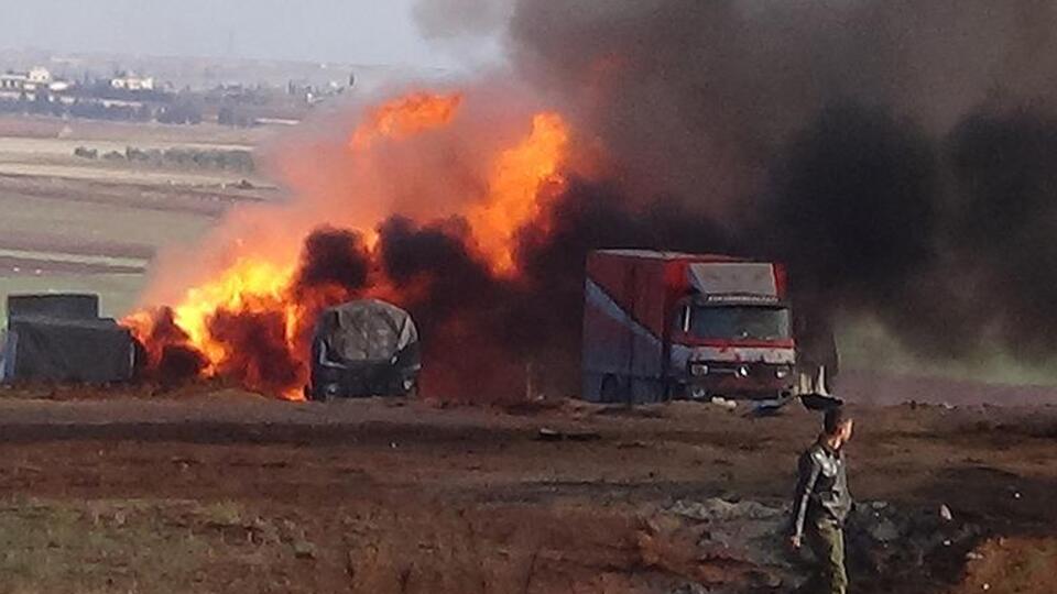 Rusya, insani yardım TIR'larını bombaladı
