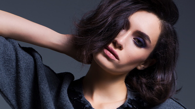 Hande Doğandemir kimdir?