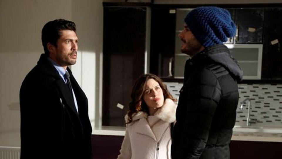 Can, Ayşegül'den Vazgeçmiyor