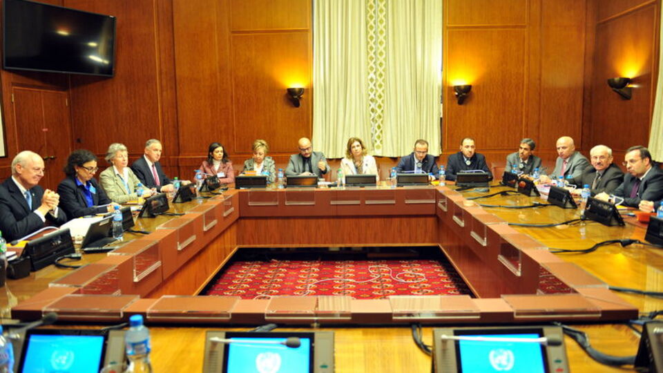 Suriye muhalefeti Cenevre görüşmelerine katılıyor