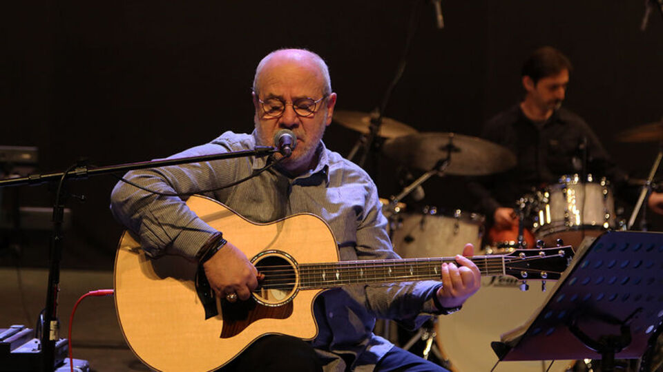 Moi Sahne'de Ortaçgil gecesi