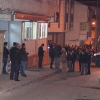 Kahvehaneyi taradılar: 2 ölü