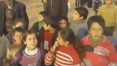 Akın akın sınıra geliyorlar