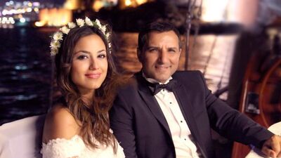 Kızlarıyla estetik yüzünden küstü