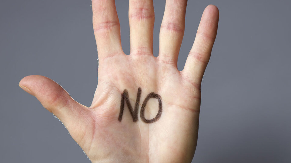 Düz paket sigara tüketimini azaltıyor!