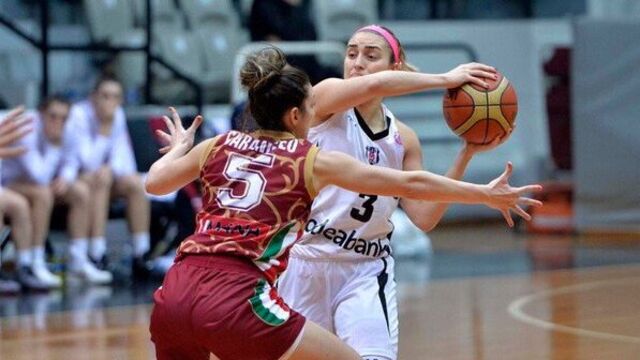 Dişi Kartal çeyrek finalde!