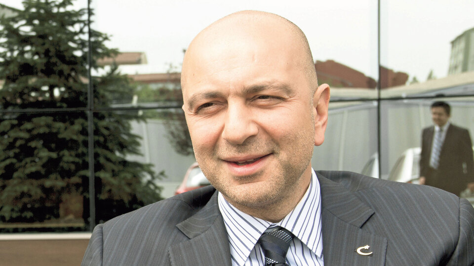 Akın İpek'e suç duyurusu