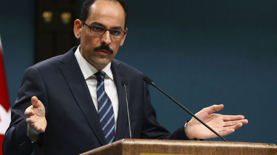 'Sayın Putin, Cumhurbaşkanımızın telefonundan neden kaçıyor?'