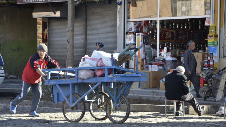 CHP heyeti Güneydoğu'ya gidiyor