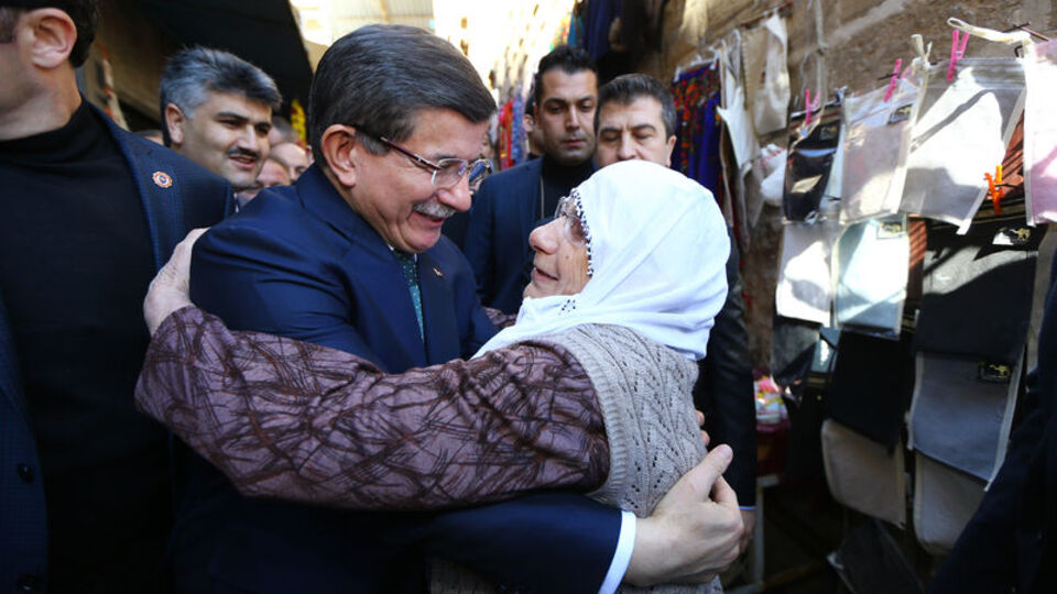 HABERTÜRK yazarları Davutoğlu'nun sorusunu yorumladı