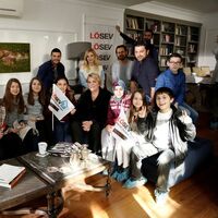 Sete neşe kattılar