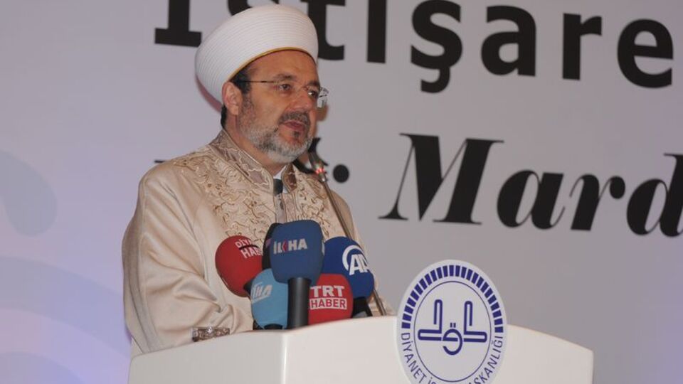 "Birinci görevimiz zihinlerde ve kalplerde açılan hendekleri kapatmaktır"