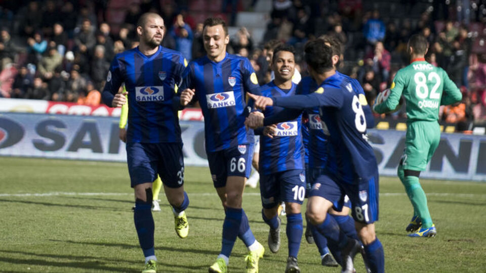 Antep, Erciyes'i devirdi