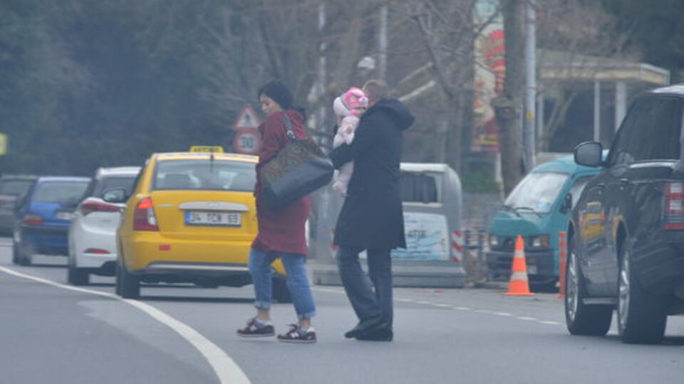 Bir sen bir ben bir de bebek!