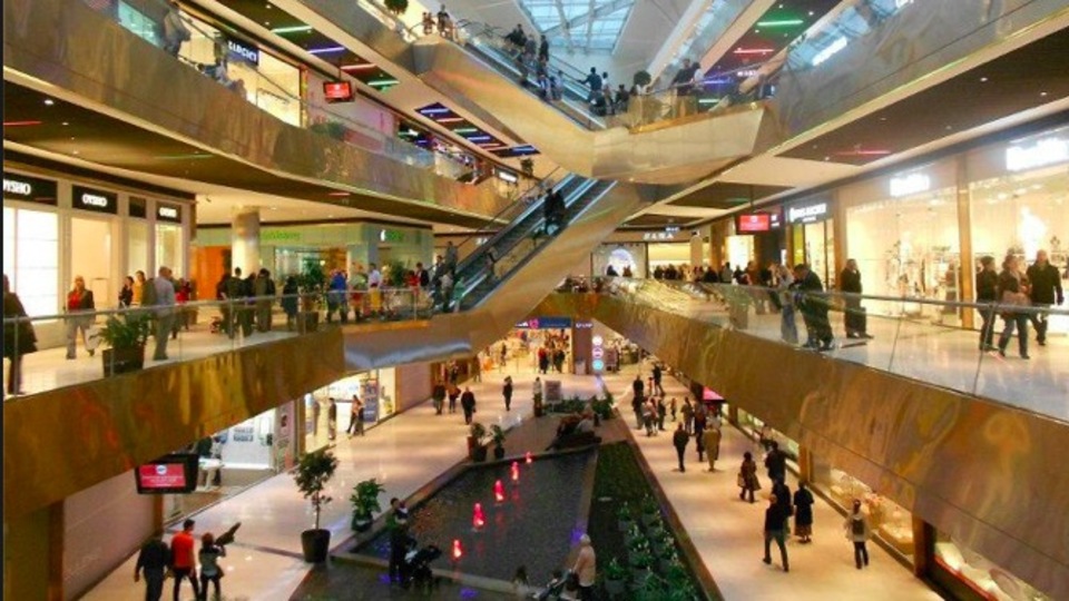 AVM'ler haftada bir gün tatil olsun teklifi