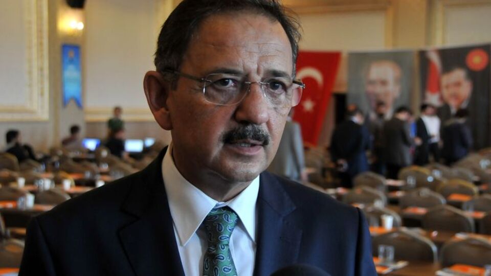 "Bir belediye teröristlere yardım ediyorsa, el konulmalı"