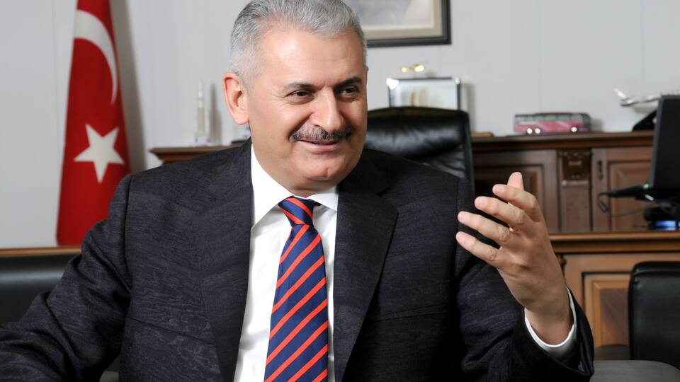Bakan Yıldırım'dan o şirketlere uyarı