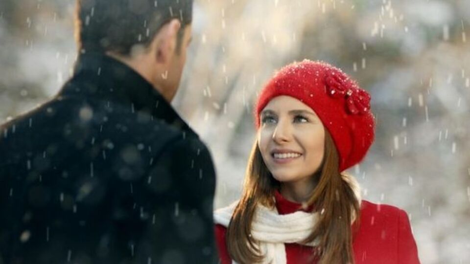 Ezgi Asaroğlu'nun sendromsuz aşkı