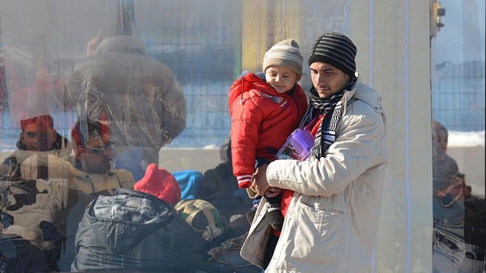 Dikili'de 105 kaçak yakalandı!