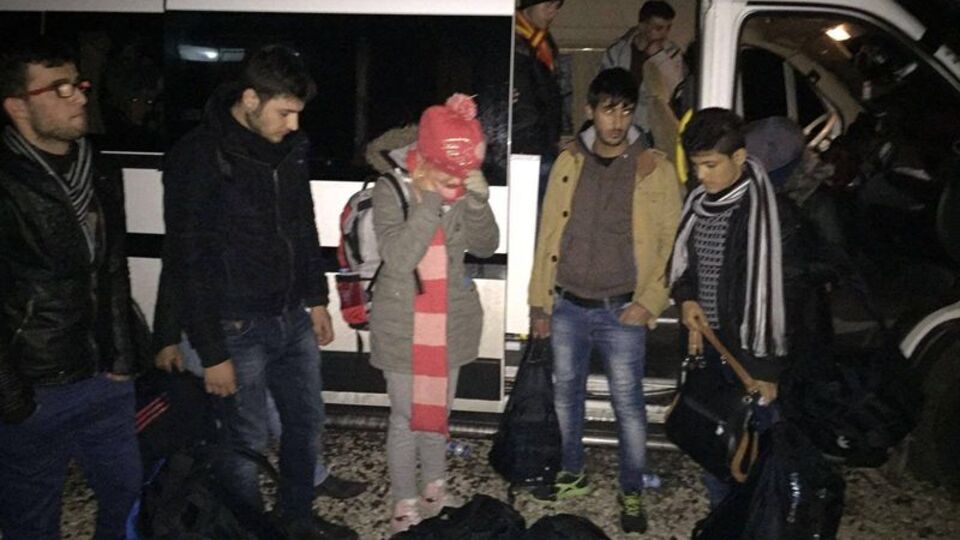 Edirne'de 205 kaçak ile 5 organizatör yakalandı