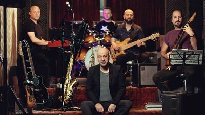 Amorf albümü İtunes'ta