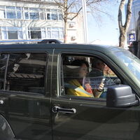 Telefon elinden düşmüyor