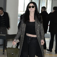 Deniz'in gizemli dövmesi!