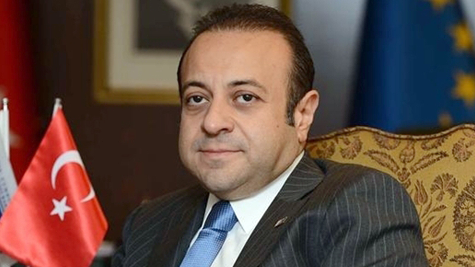 "Türkiye mülteci krizine tek başına göğüs geremez"