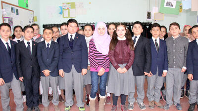 Öğrencilerden Suriyeli arkadaşları için yardım seferberliği