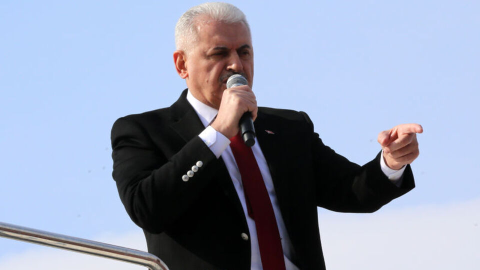 'Eskiden terror vardı şimdiyse error var'