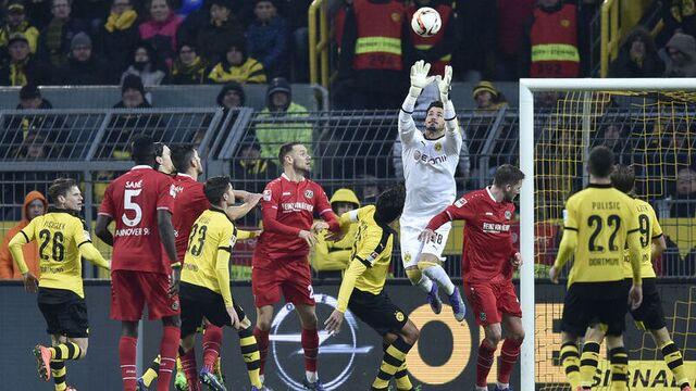 Türkler'in maçında gülen Dortmund!