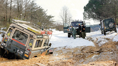 Erkeklerin çamurla aşkı