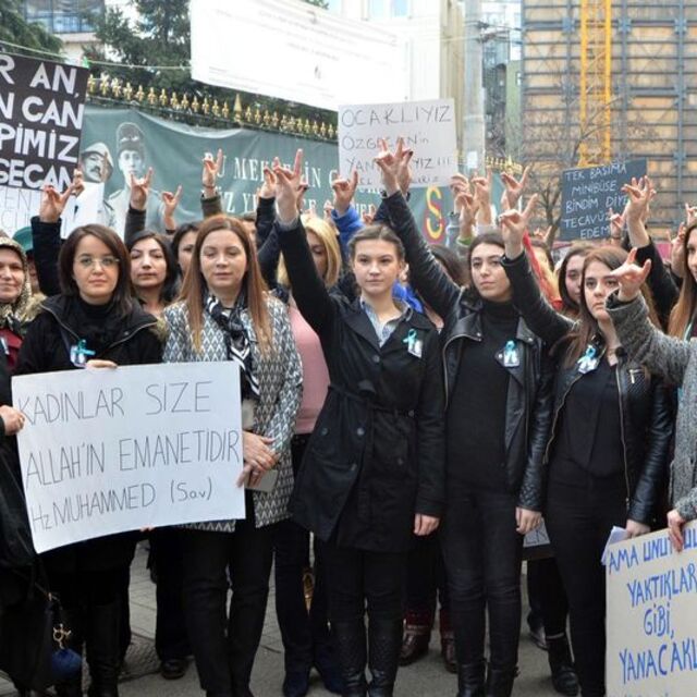 Ülkücülerin Özgecan Aslan eyleminde arbede