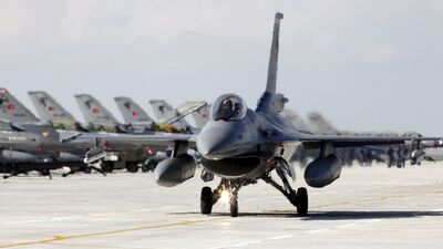 F-16'lar Suriye sınırında havalandı!