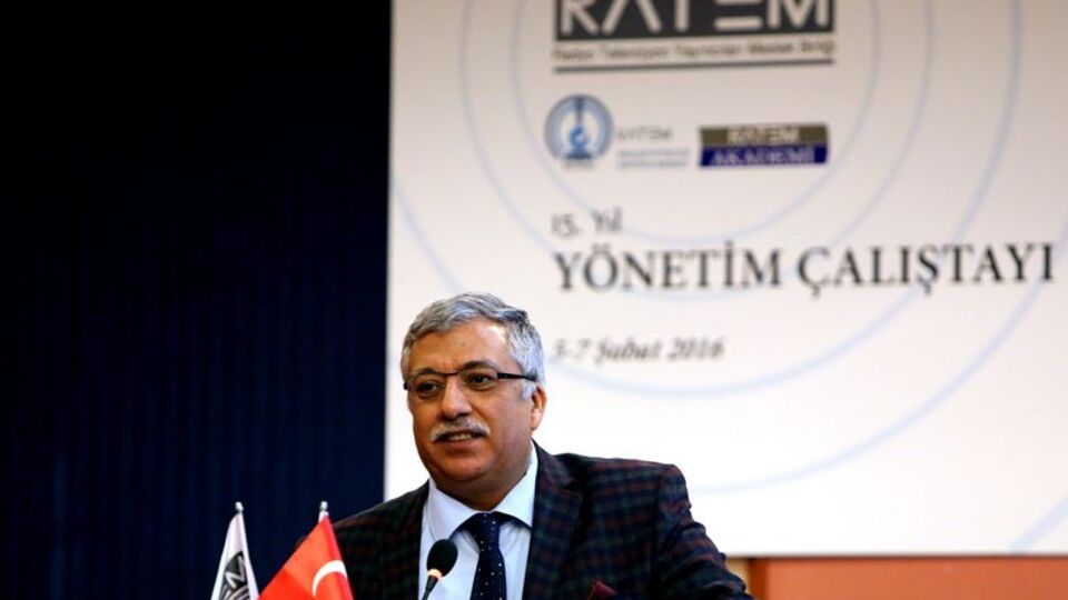 100'ün üzerinde kanal kapatılıyor