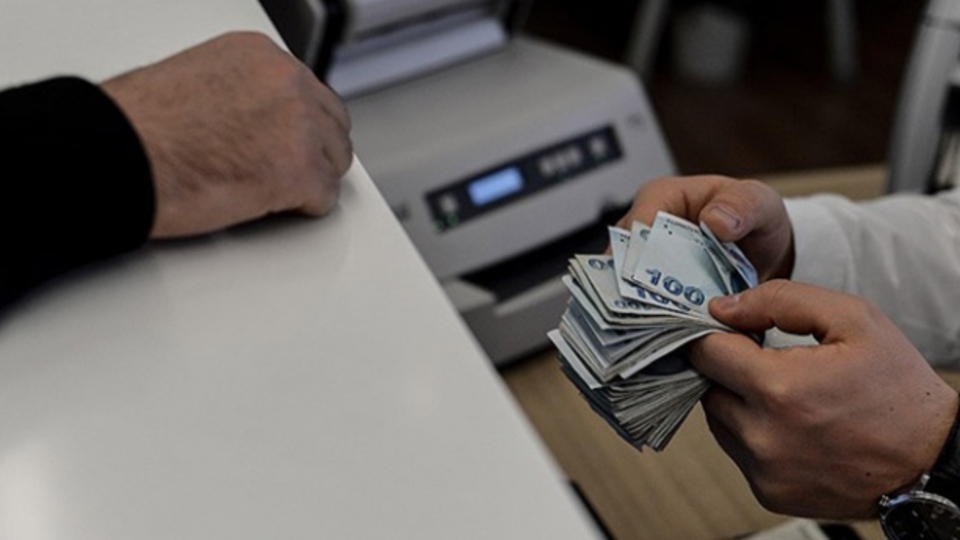 Bütçe fazlası 4,2 milyar lira