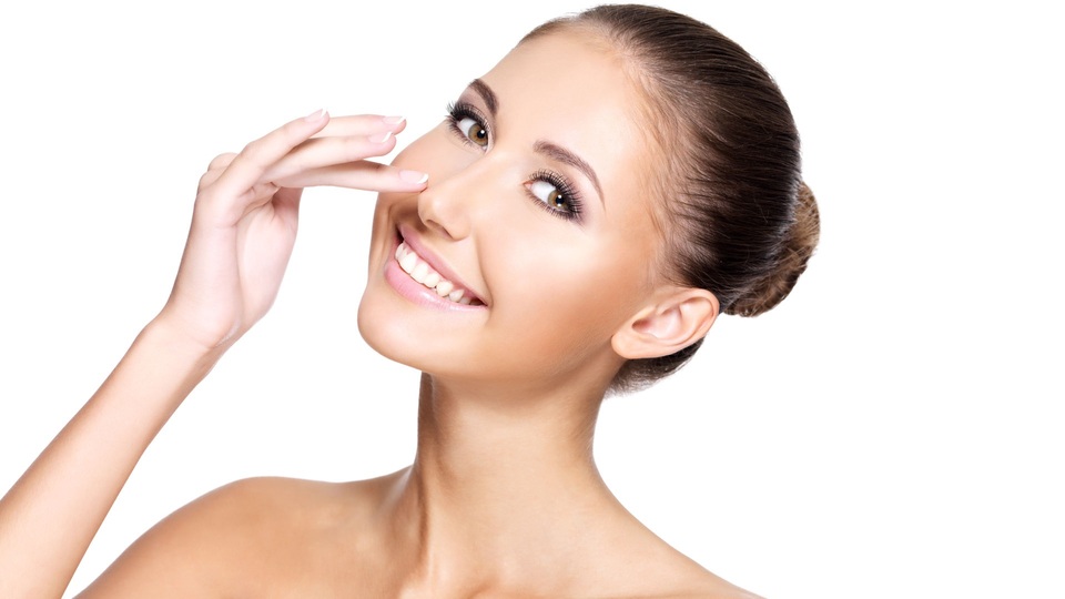 İdeal burun estetiğinin sırrı...