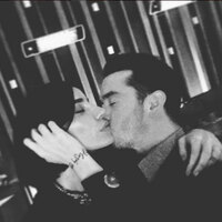 Gülşen'in olay yaratan öpücüğü!