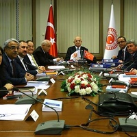 Anayasa Uzlaşma Komisyonu dağıldı