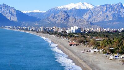 Dünyaca ünlü sahil 70 metre kayboldu!