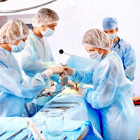 Ameliyattan önce bunları sakın yapmayın!