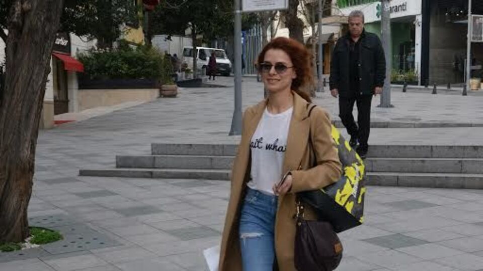 Özge'den Elçin suskunluğu!