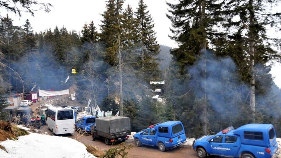 İş makineleri Cerattepe'ye ulaştı!