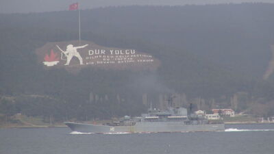 2 Rus gemisi boğazdan geçti, Ege'ye açıldı