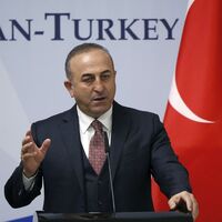 "DAEŞ'le mücadelede YPG'ye değil bize güvenin" mesajı