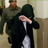 "Psikologsun, bir antidepresan alıp gelseydin!"